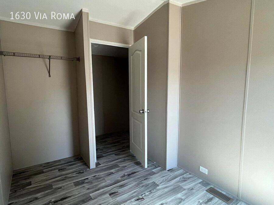 House for rent at 1630 Via Roma, Memphis, TN 38127