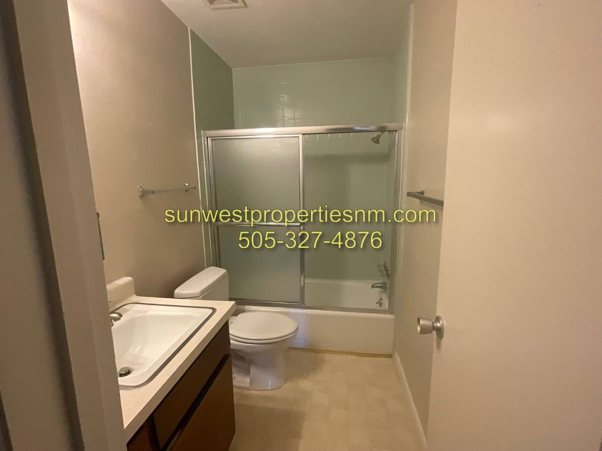 Apartment for rent at 2400 N Dustin, Farmington, NM 87401