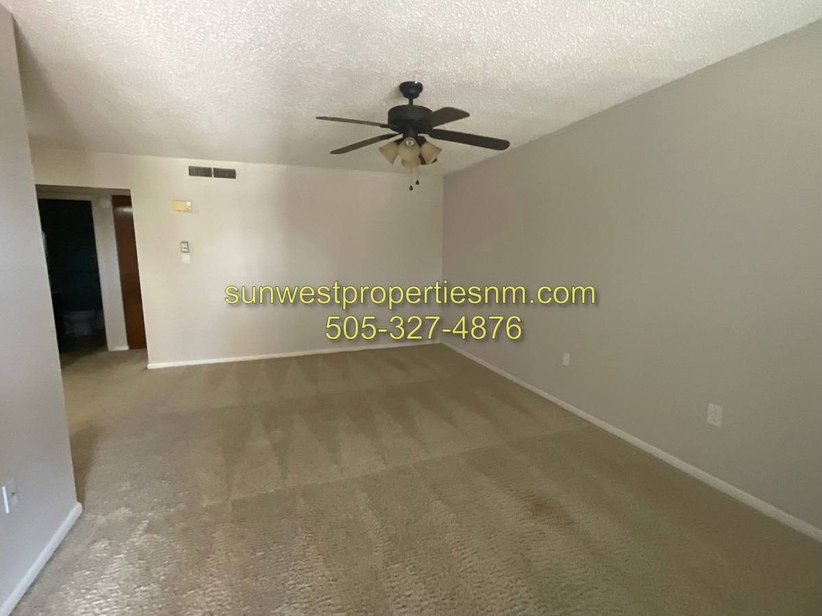 Apartment for rent at 2400 N Dustin, Farmington, NM 87401