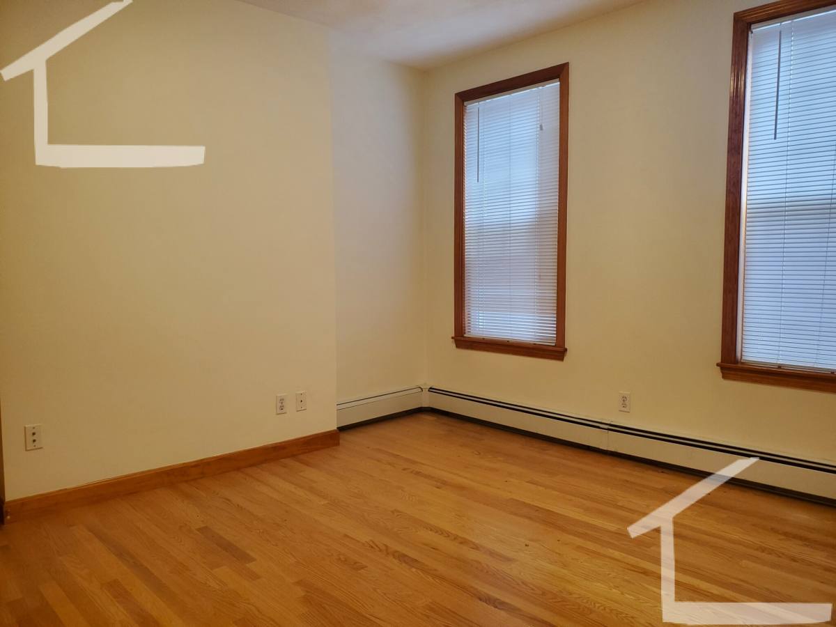 House for rent at 4 Dighton St #1, Brighton, MA 02135