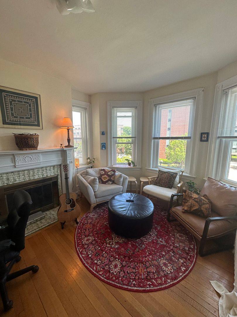 Apartment for rent at 1648 Massachusetts Ave, Cambridge, MA 02138