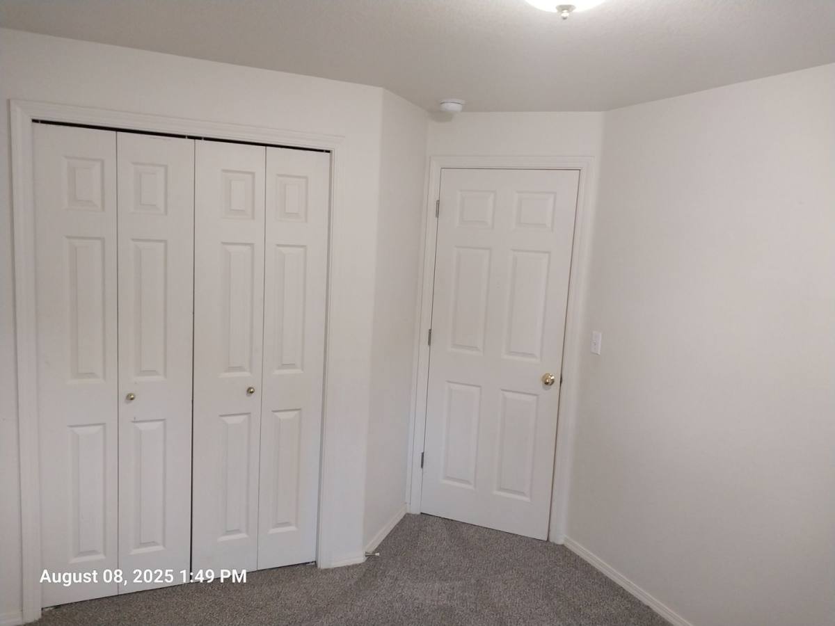 House for rent at 320 NW Country Court, McMinnville, OR 97128