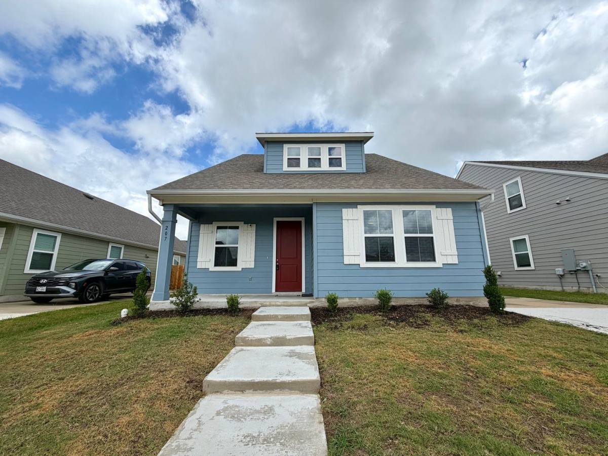 House for rent at 207 Cherry Blossom Lane, Taylor, TX 76574