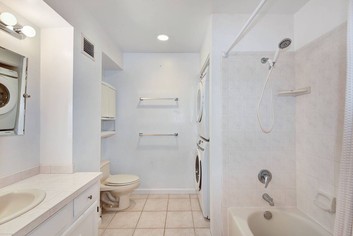 Condo for rent at 77-6585 Sea View Circle, Kailua Kona, HI 96740