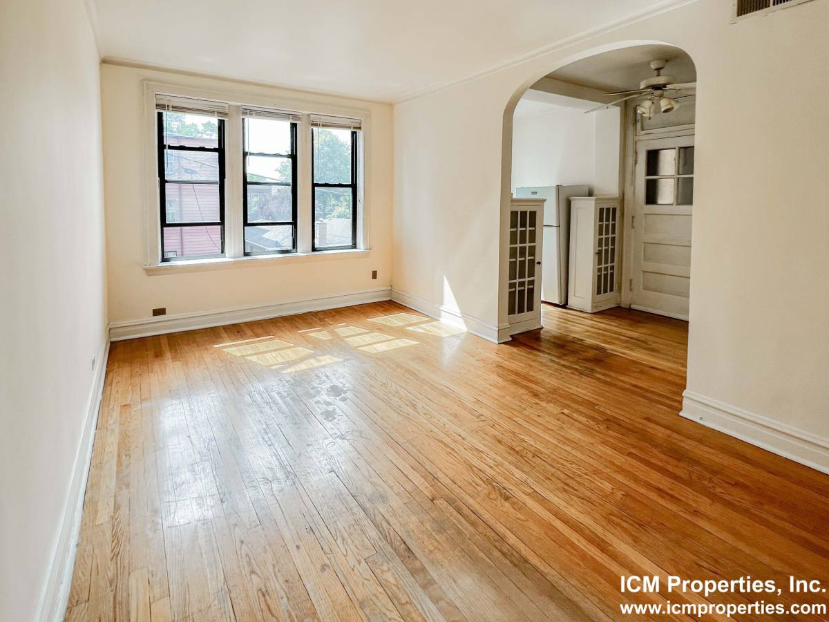 Apartment for rent at 3618 N Marshfield Ave #2B, Chicago, IL 60613