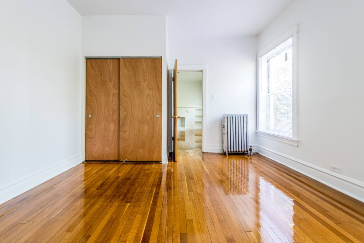 Apartment for rent at 7755 S Sangamon St, Chicago, IL 60620