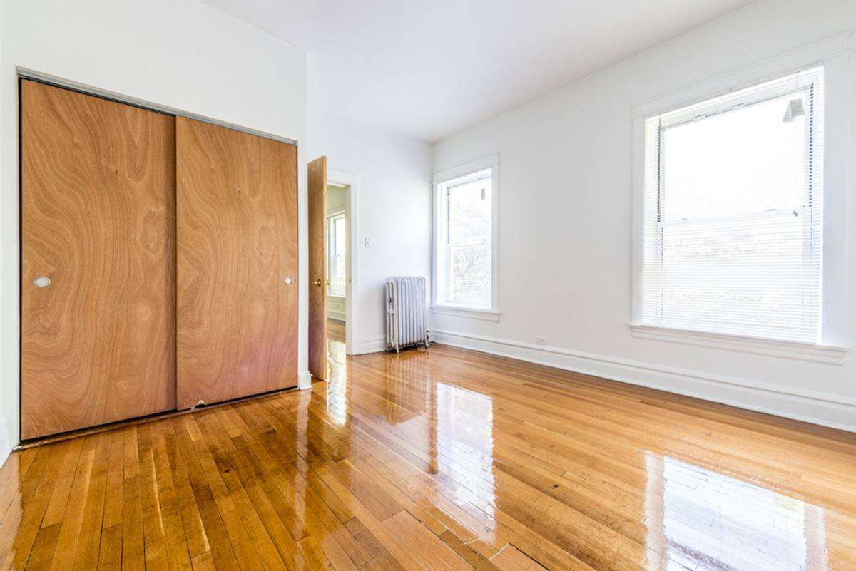 Apartment for rent at 7755 S Sangamon St, Chicago, IL 60620