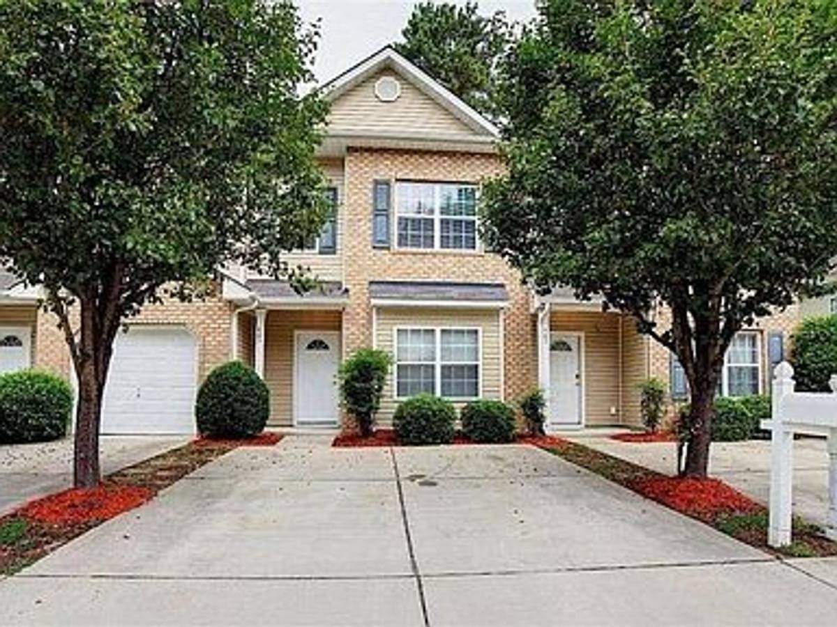 Townhouse for rent at 461 Revolution Lane, Newport News, VA 23608