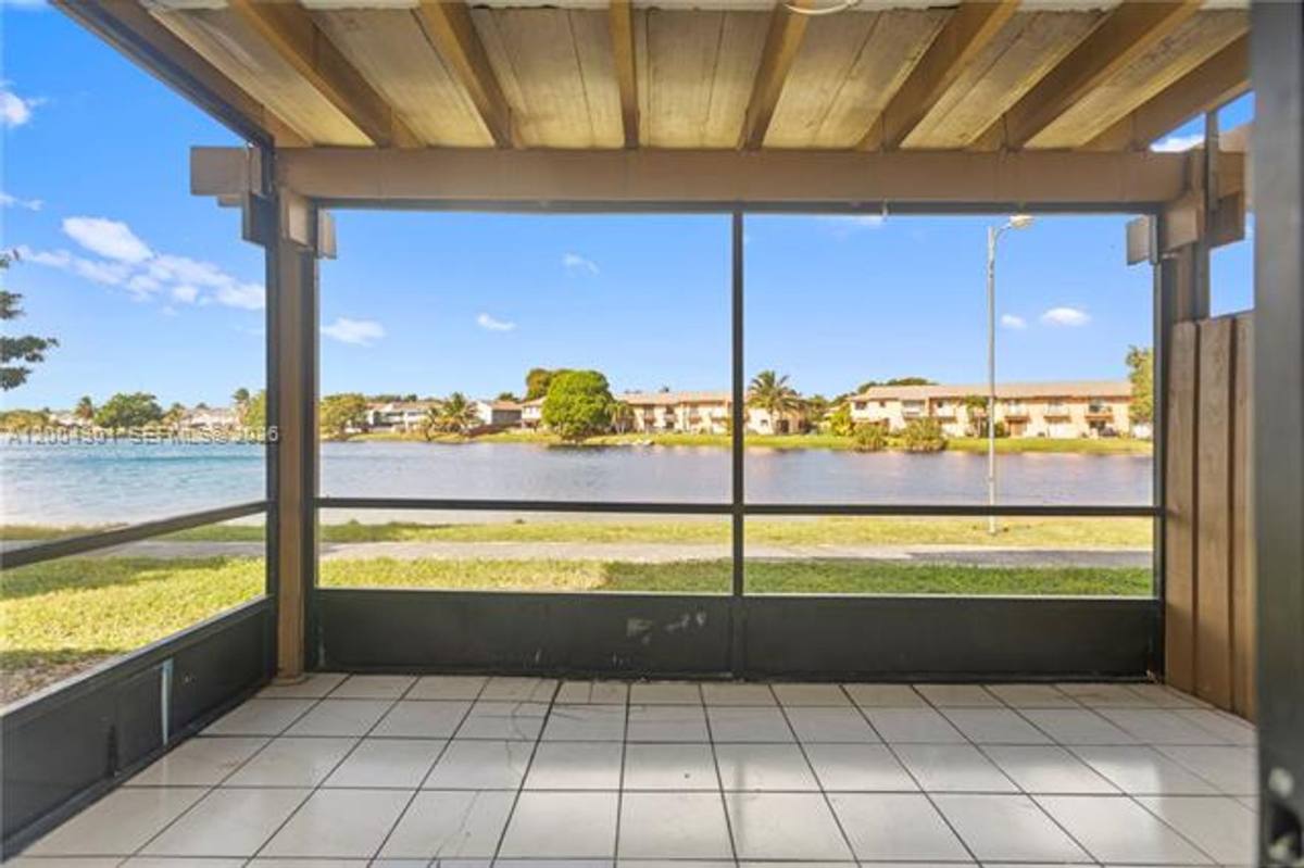 Townhouse for rent at 6745 NW 169th St, Hialeah, FL 33015