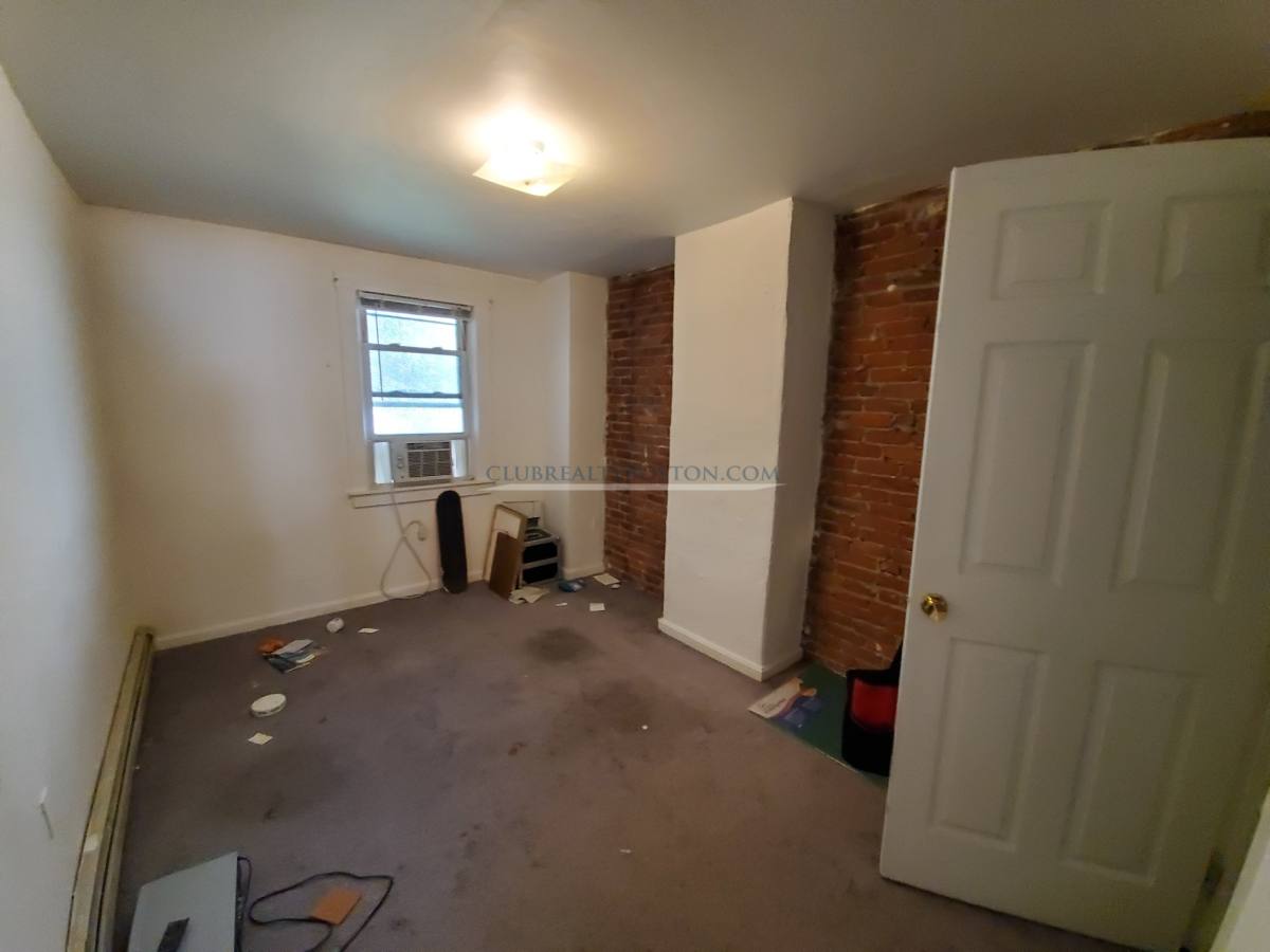 House for rent at 64 Murdock St #1, Brighton, MA 02135
