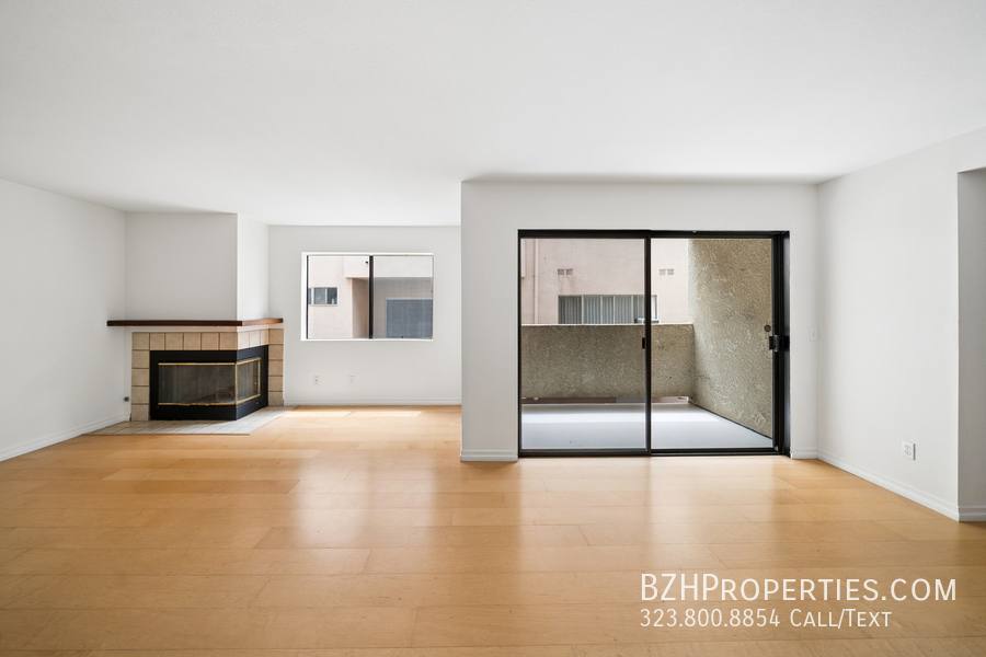 Apartment for rent at 11924 Mayfield Ave #2, Los Angeles, CA 90049