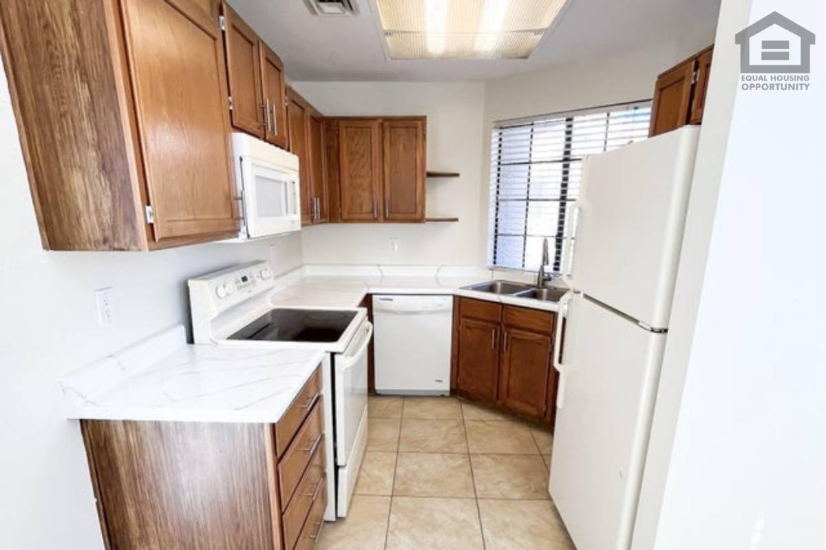 Apartment for rent at 930 N Mesa Dr, Mesa, AZ 85201