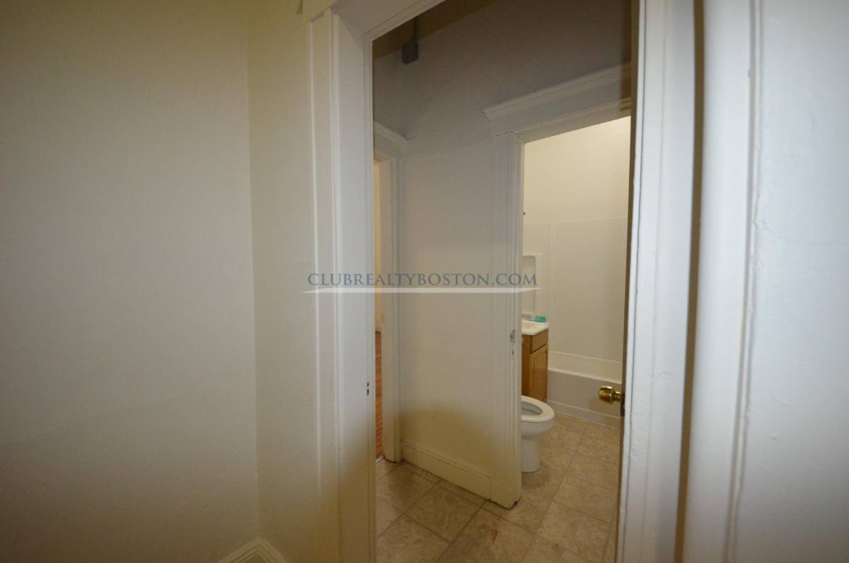 Apartment for rent at 25 Walbridge St #B, Allston, MA 02134