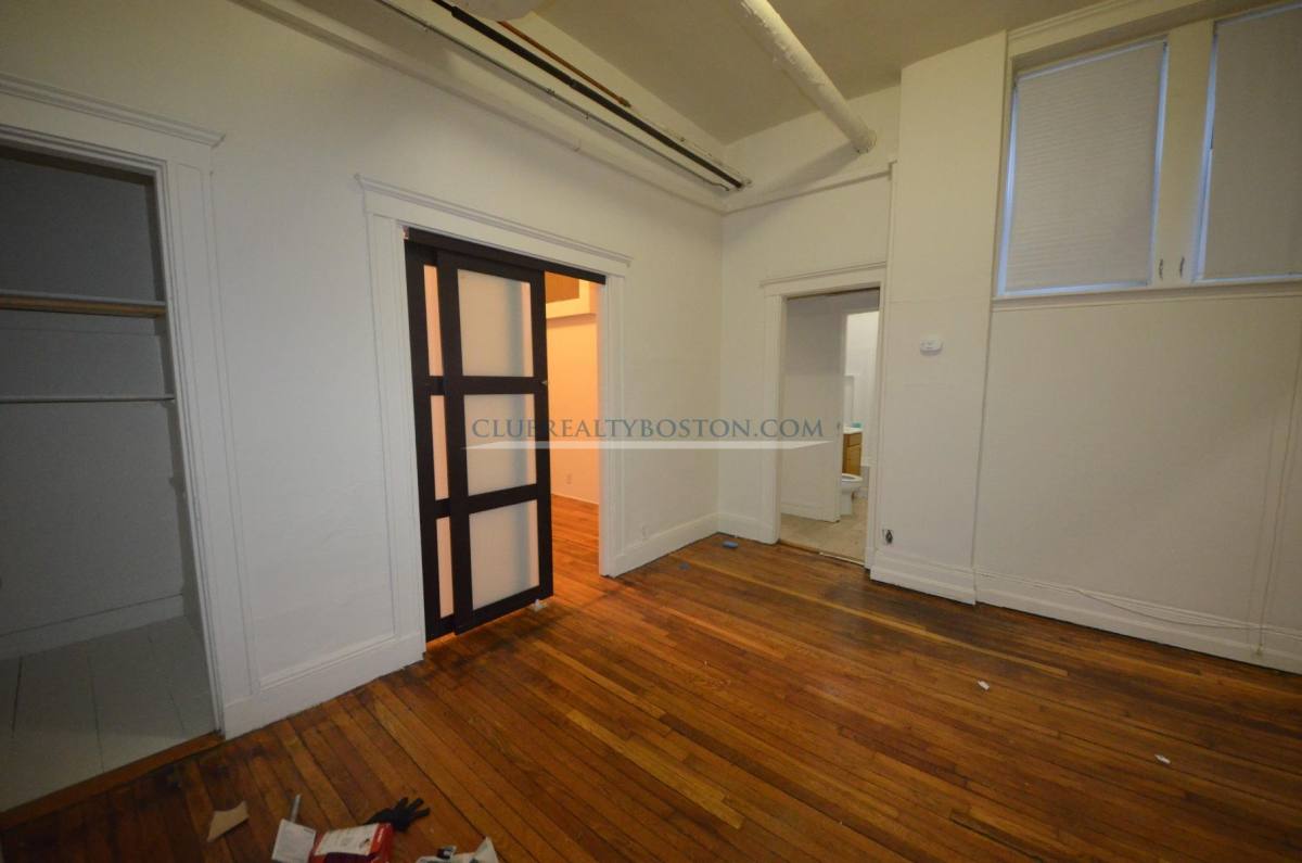 Apartment for rent at 25 Walbridge St #B, Allston, MA 02134