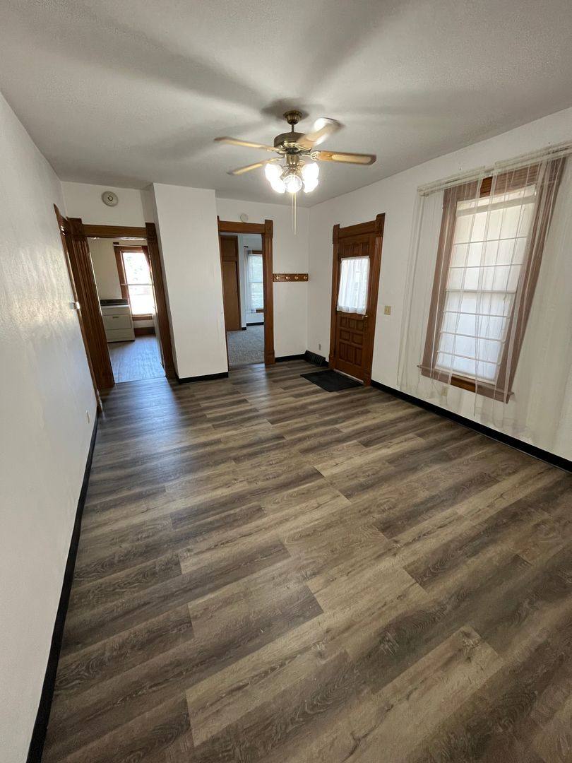 Apartment for rent at 1115 McClellan St, Tama, IA 52339