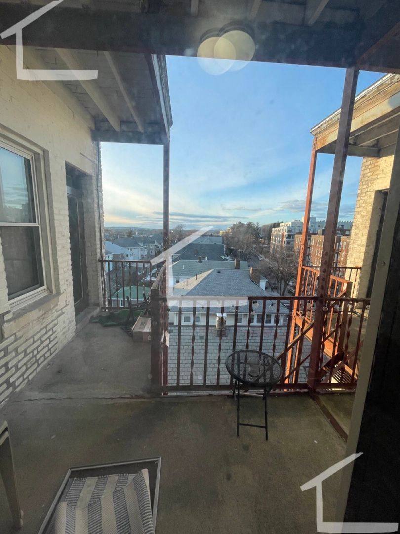 Apartment for rent at 116 Washington St #104, Brighton, MA 02135