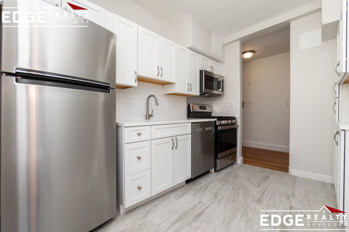 Apartment for rent at 2001 Commonwealth Ave #34, Brighton, MA 02135