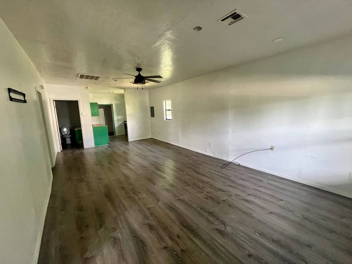 House for rent at 908 SW G Ave, Lawton, OK 73505