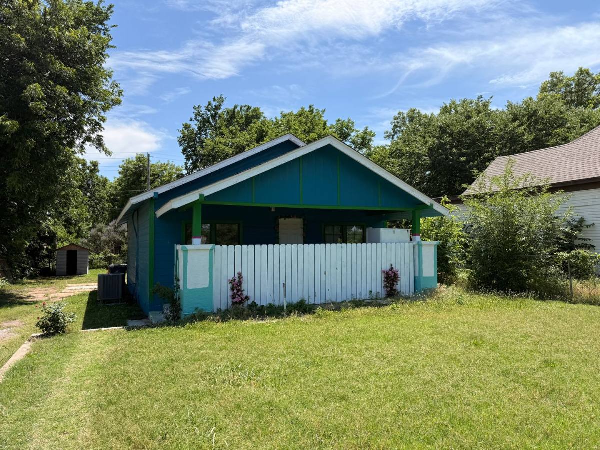 House for rent at 908 SW G Ave, Lawton, OK 73505