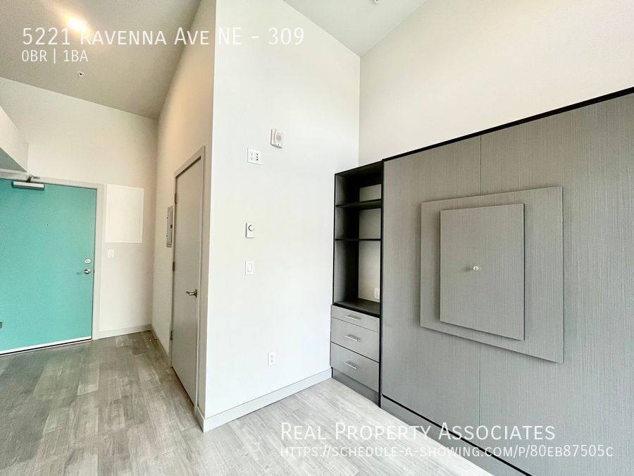 Apartment for rent at 5221 Ravenna Ave NE #309, Seattle, WA 98105