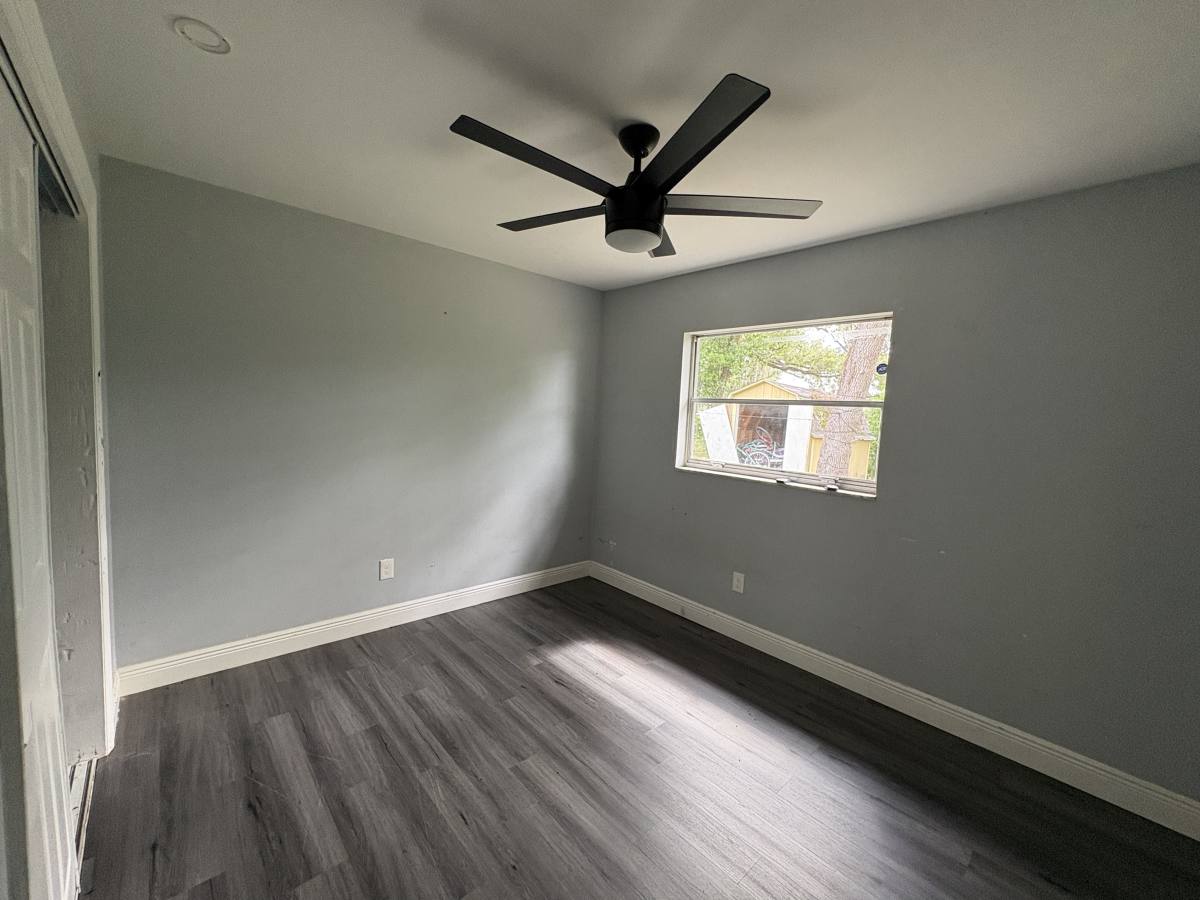 Apartment for rent at 14628 N 43rd St, Tampa, FL 33613