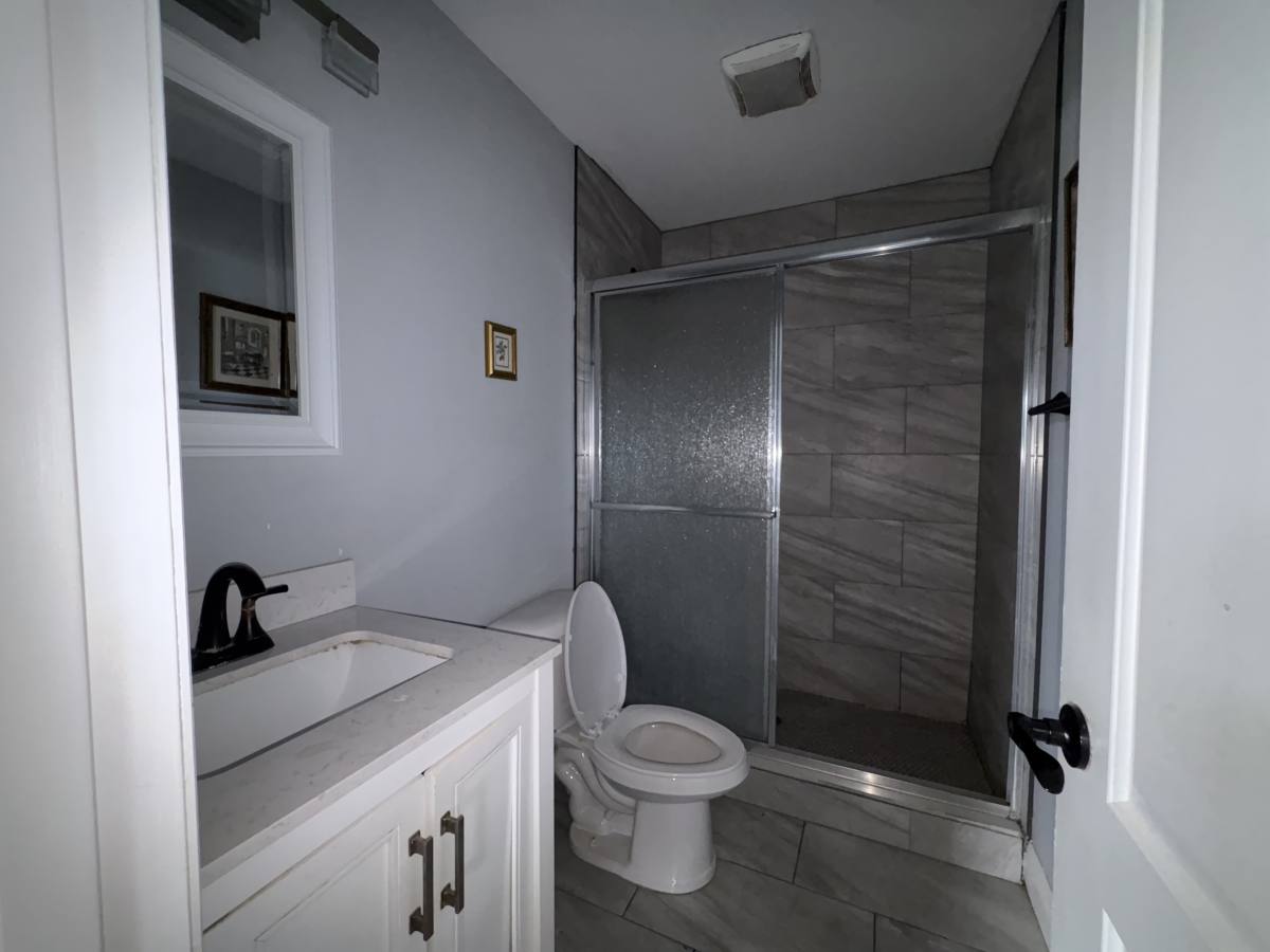 Apartment for rent at 14628 N 43rd St, Tampa, FL 33613