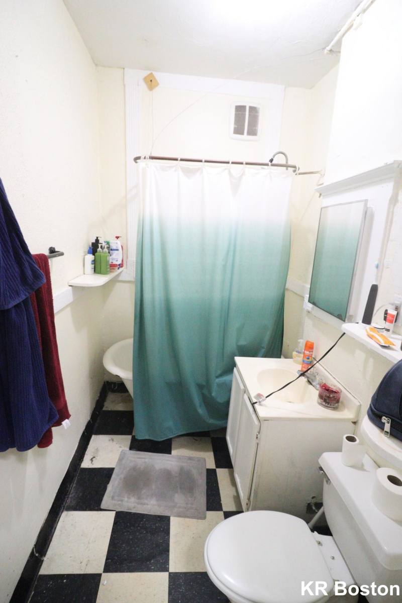 Apartment for rent at 463 Park Dr #17, Boston, MA 02215