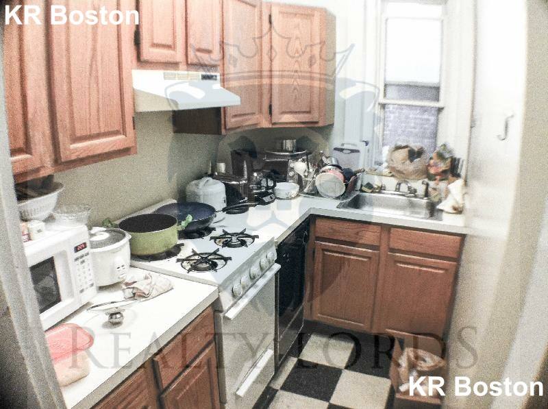 Apartment for rent at 463 Park Dr #17, Boston, MA 02215