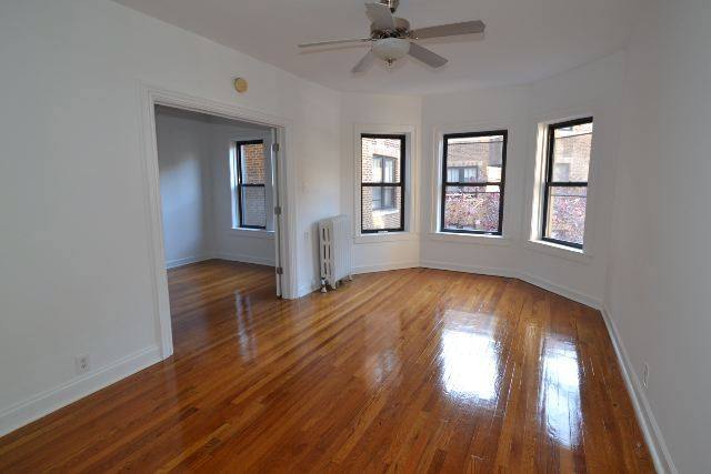 Apartment for rent at 629 Cornelia #S3, Chicago, IL 60657
