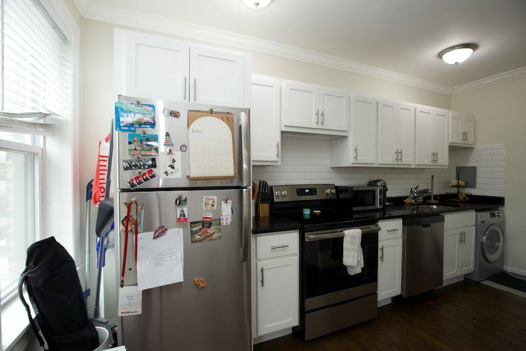 Apartment for rent at 3345 Marshfield #503-A, Chicago, IL 60657