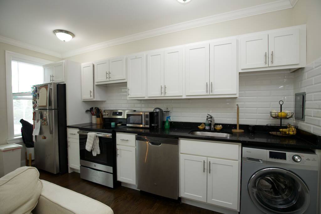 Apartment for rent at 3345 Marshfield #503-A, Chicago, IL 60657