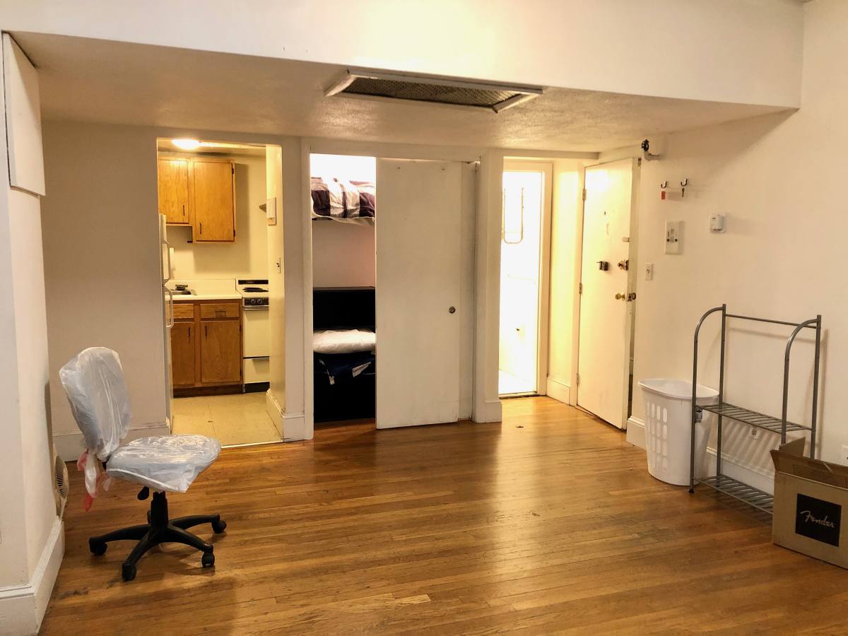 Apartment for rent at 289 Newbury St #1, Boston, MA 02115