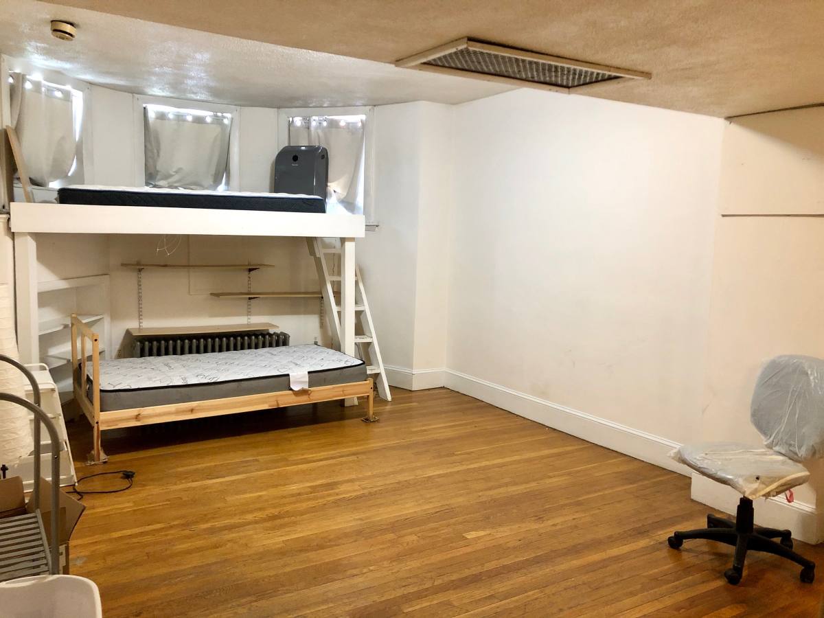 Apartment for rent at 289 Newbury St #1, Boston, MA 02115