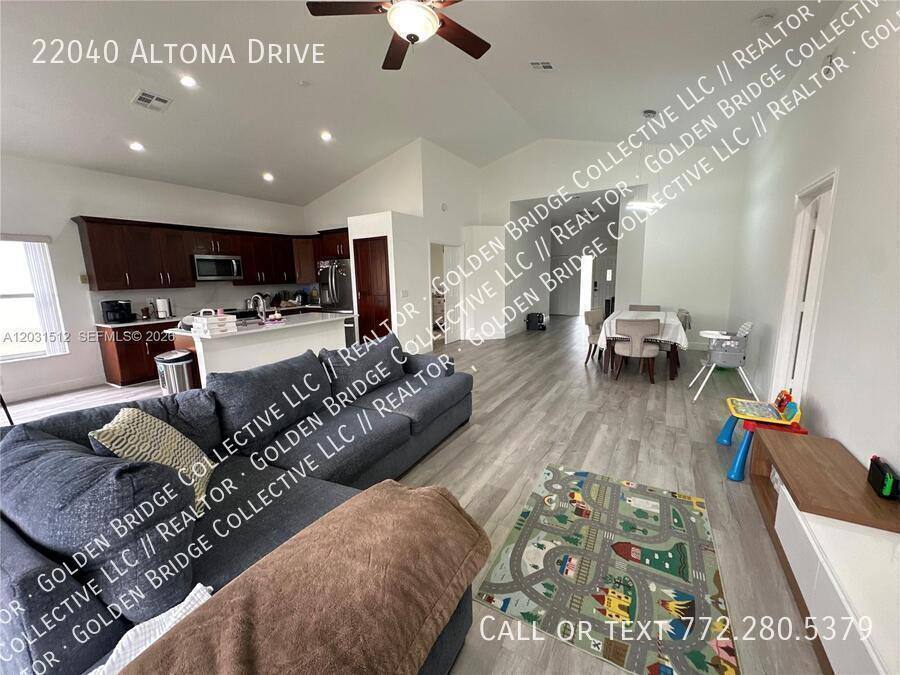 House for rent at 22040 Altona Dr, Boca Raton, FL 33428