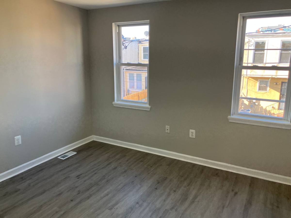 House for rent at 420 N Montford Ave, Baltimore, MD 21224