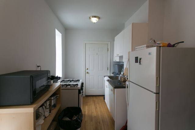 Apartment for rent at 837 Cornelia #S5, Chicago, IL 60657