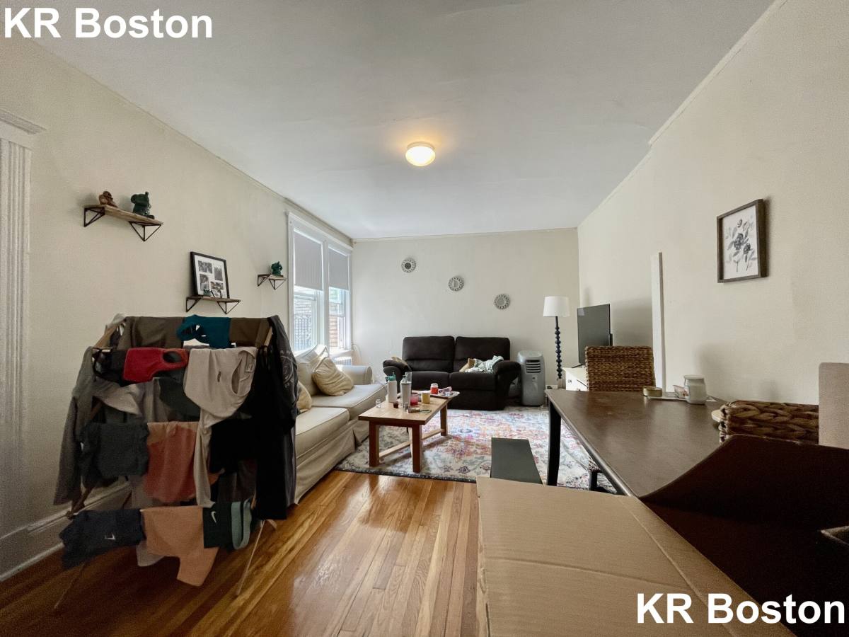Apartment for rent at 1626 Commonwealth Ave #27, Brighton, MA 02135