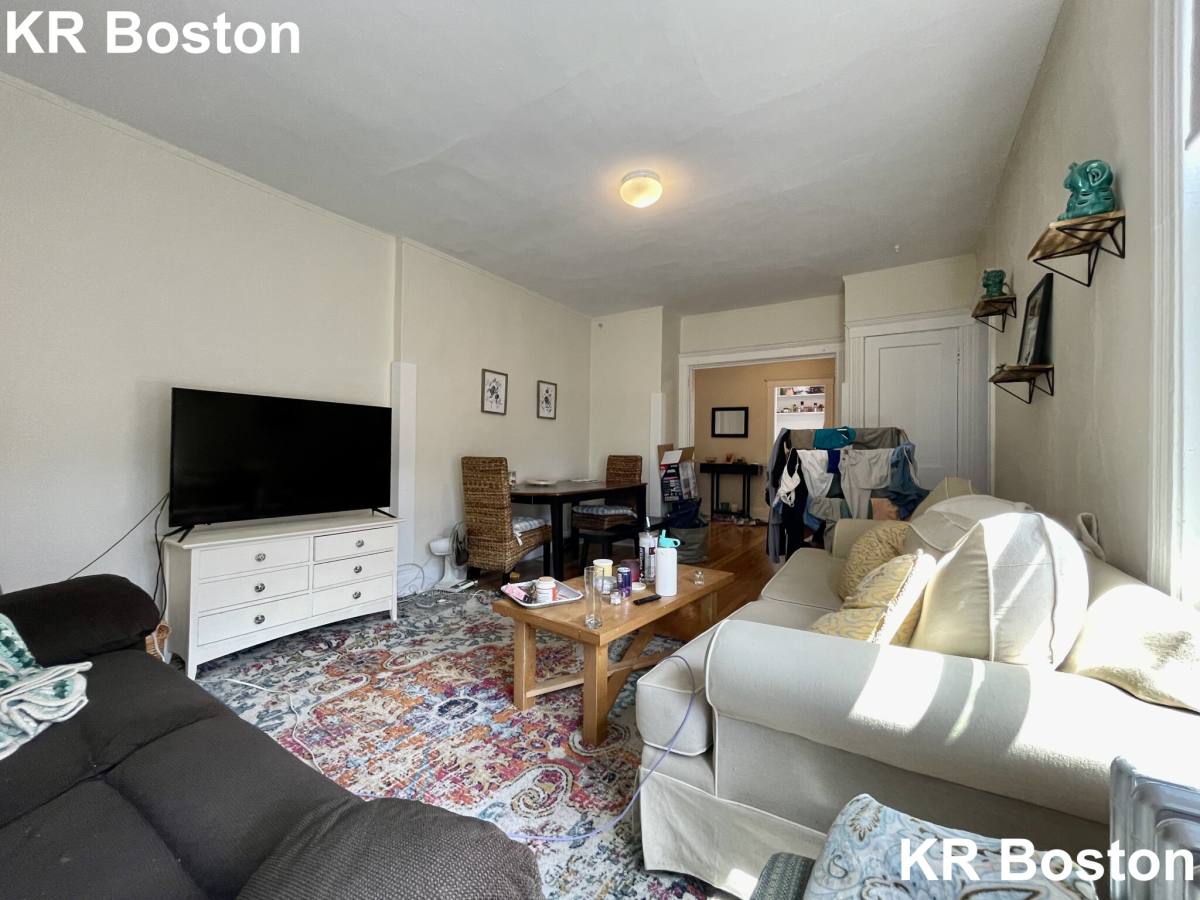 Apartment for rent at 1626 Commonwealth Ave #27, Brighton, MA 02135