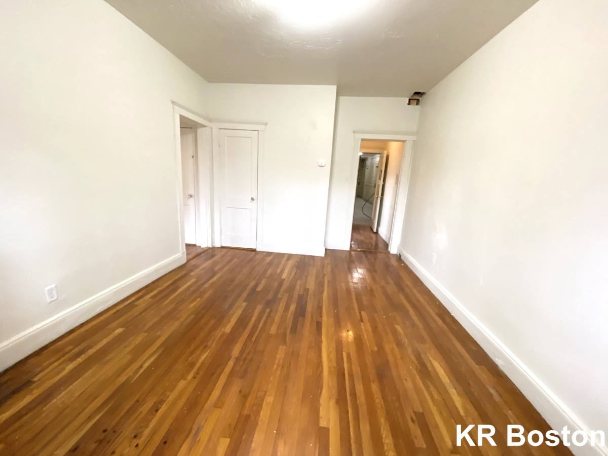 Apartment for rent at 1626 Commonwealth Ave #8, Brighton, MA 02135
