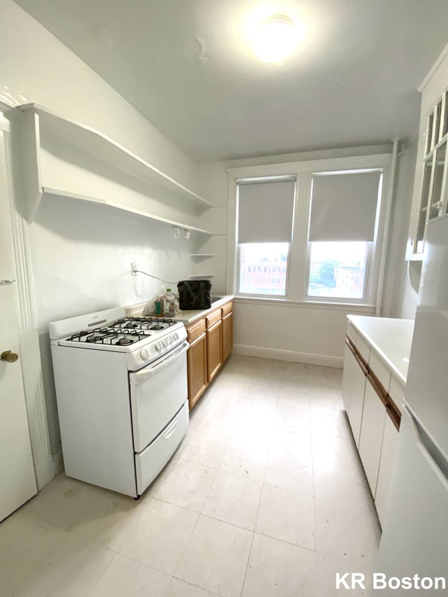 Apartment for rent at 1626 Commonwealth Ave #8, Brighton, MA 02135