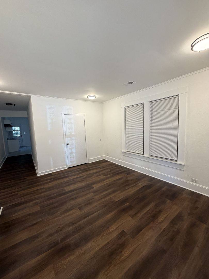 House for rent at 625 N Hollywood St, Memphis, TN 38112