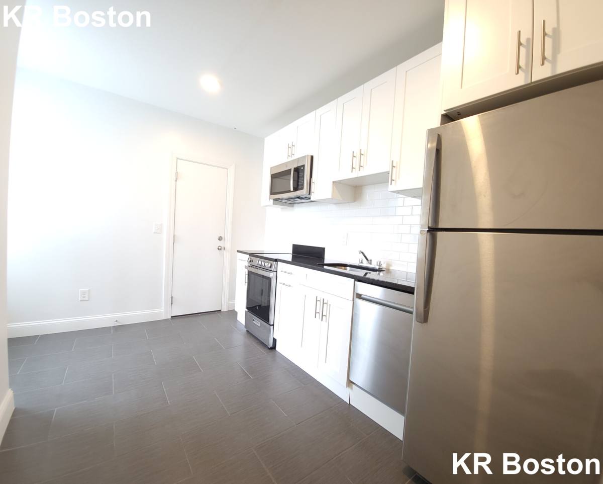 Apartment for rent at 123 Sutherland Rd #L, Brighton, MA 02135