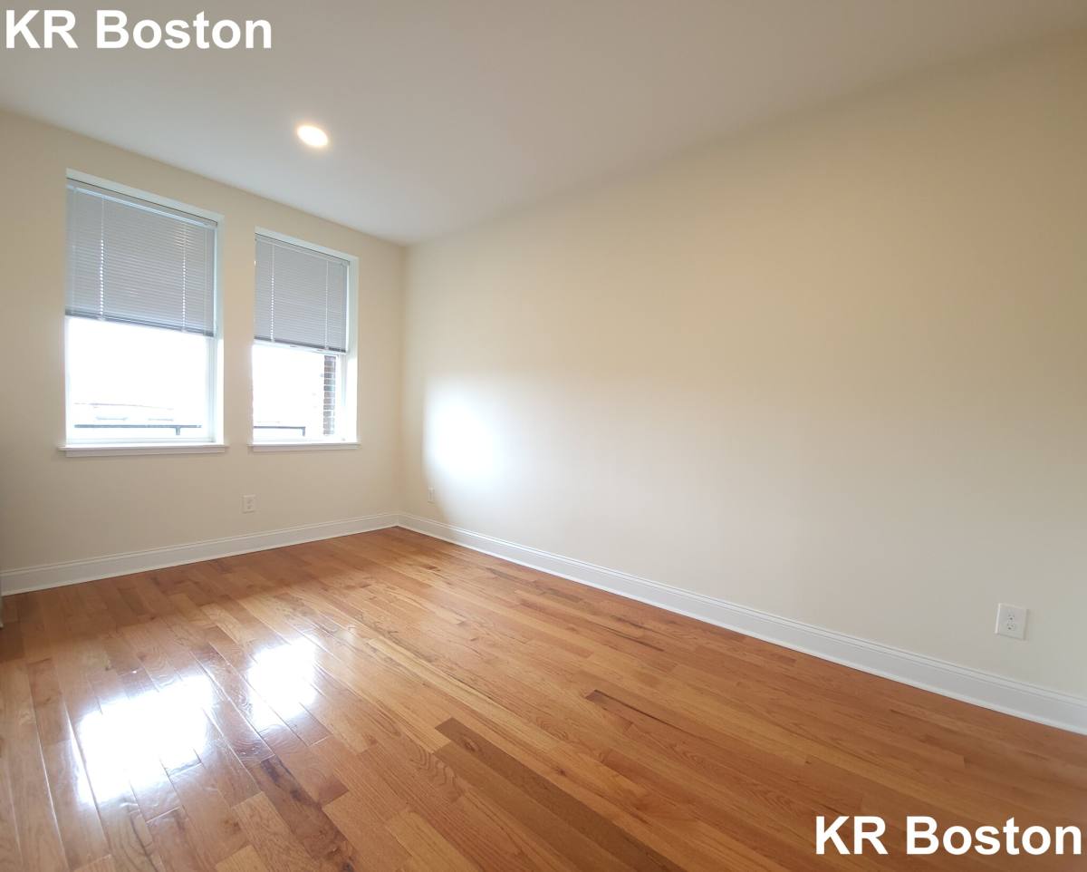 Apartment for rent at 123 Sutherland Rd #L, Brighton, MA 02135