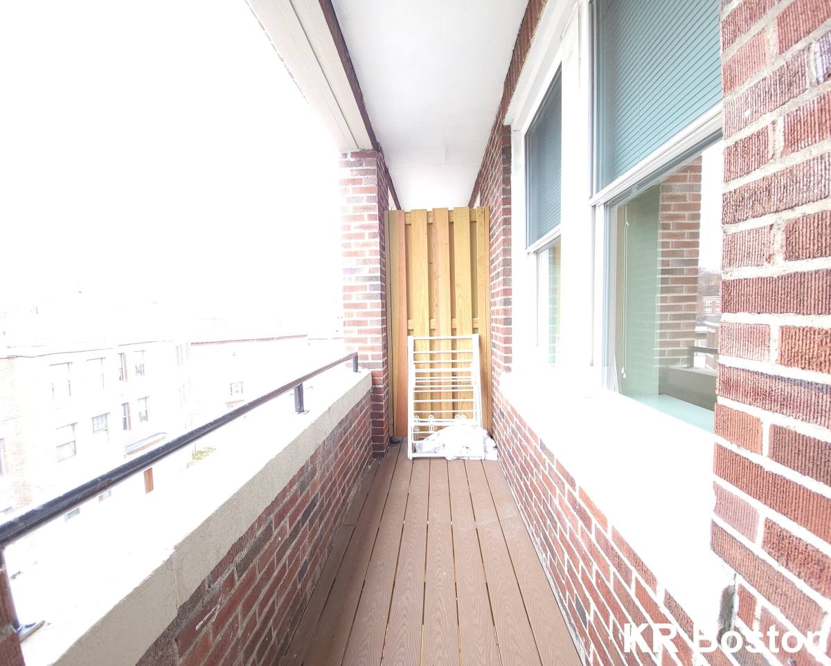 Apartment for rent at 123 Sutherland Rd #L, Brighton, MA 02135