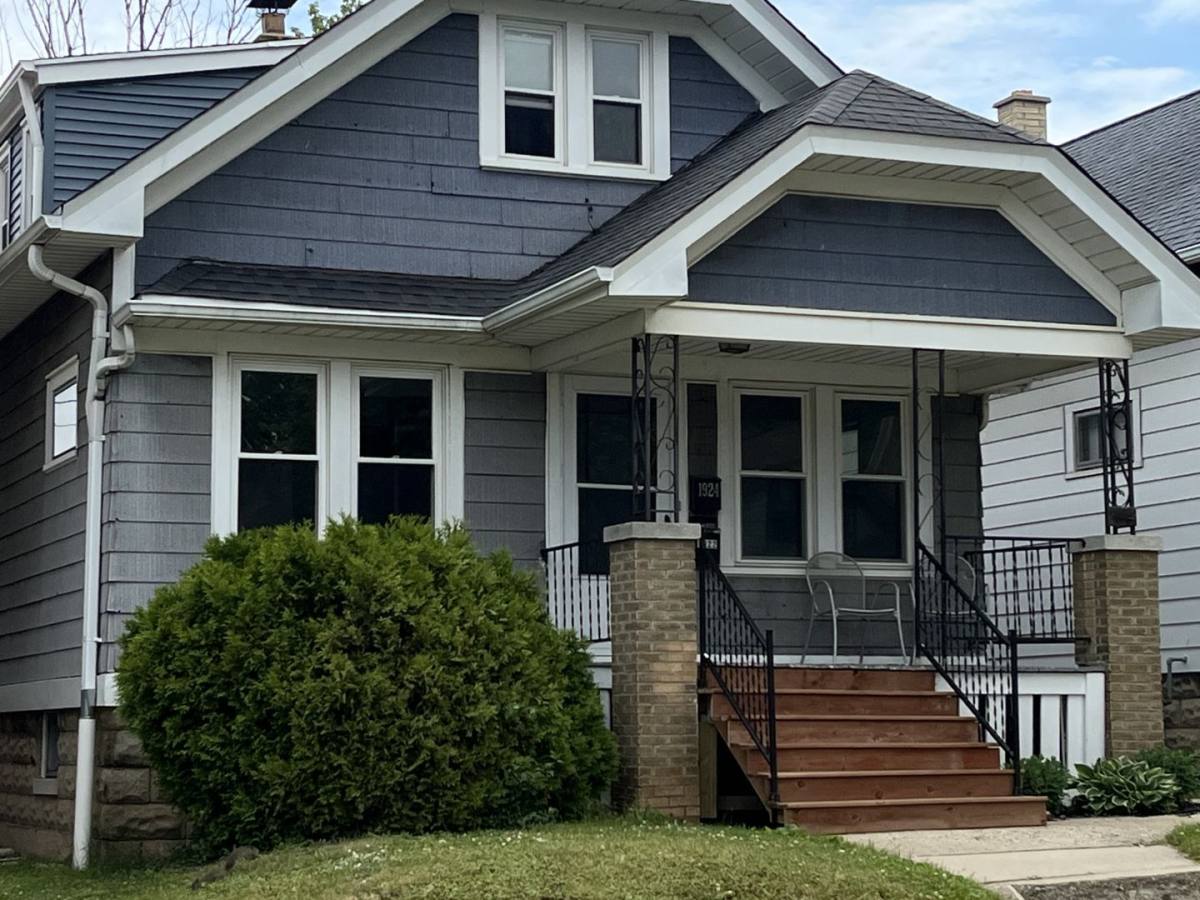 Apartment for rent at 1924 S 69th St, Milwaukee, WI 53219
