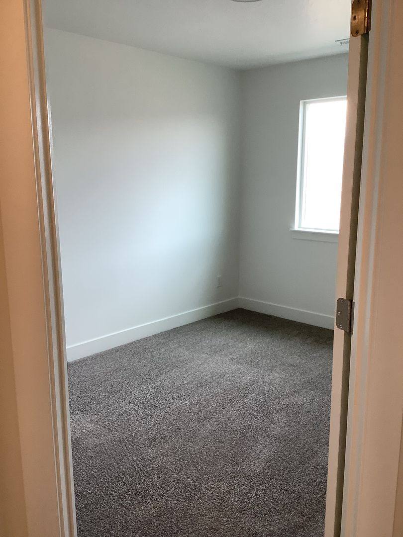 Townhouse for rent at 941 N Portman Way, Saratoga Springs, UT 84045