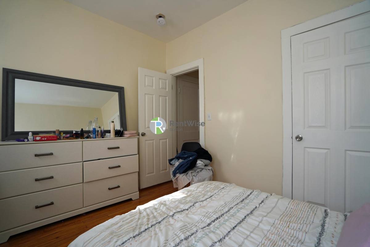 Apartment for rent at 1212 Commonwealth Ave #12, Allston, MA 02134