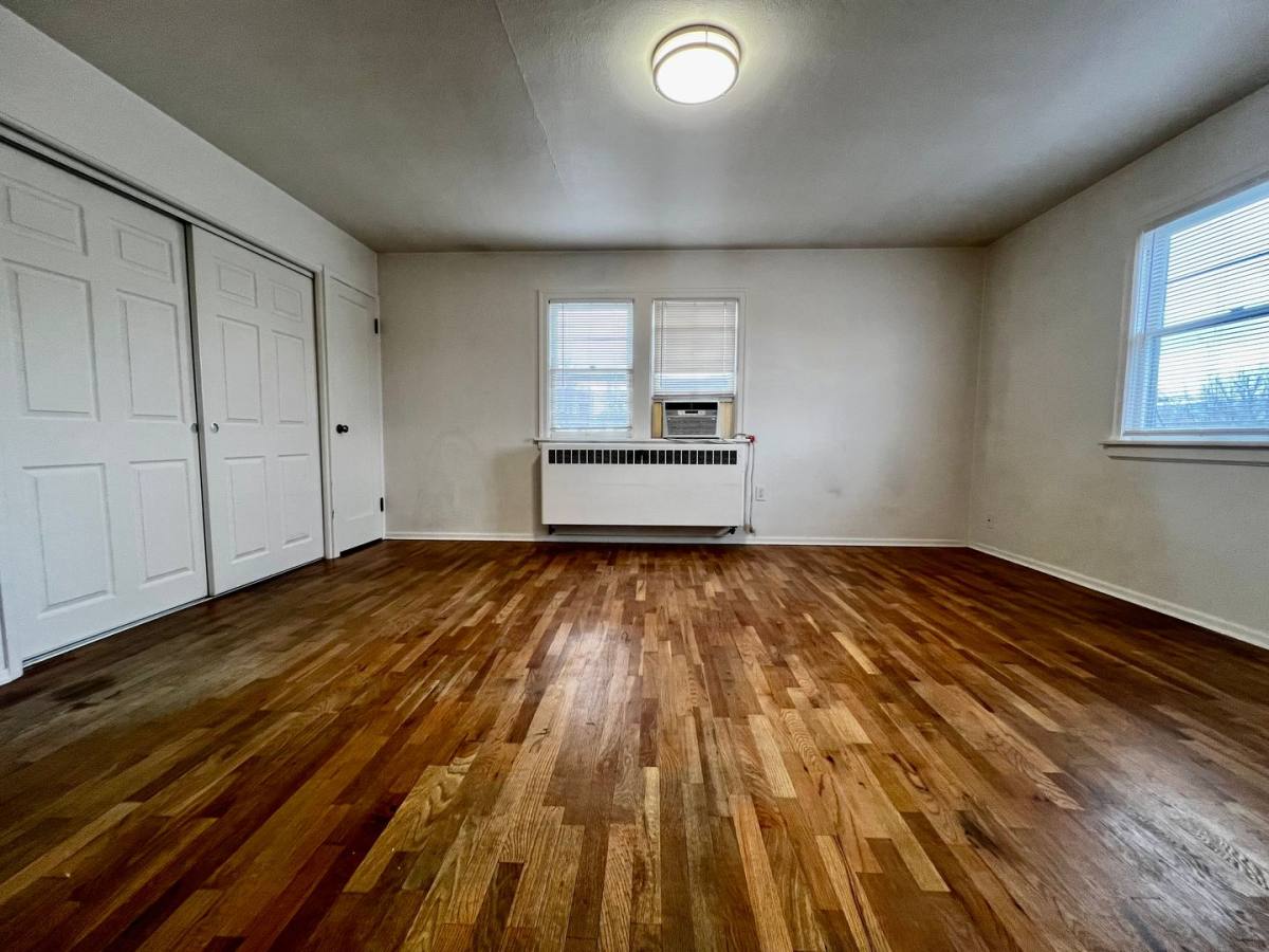 Apartment for rent at 207 S 9th Ave, Yakima, WA 98902