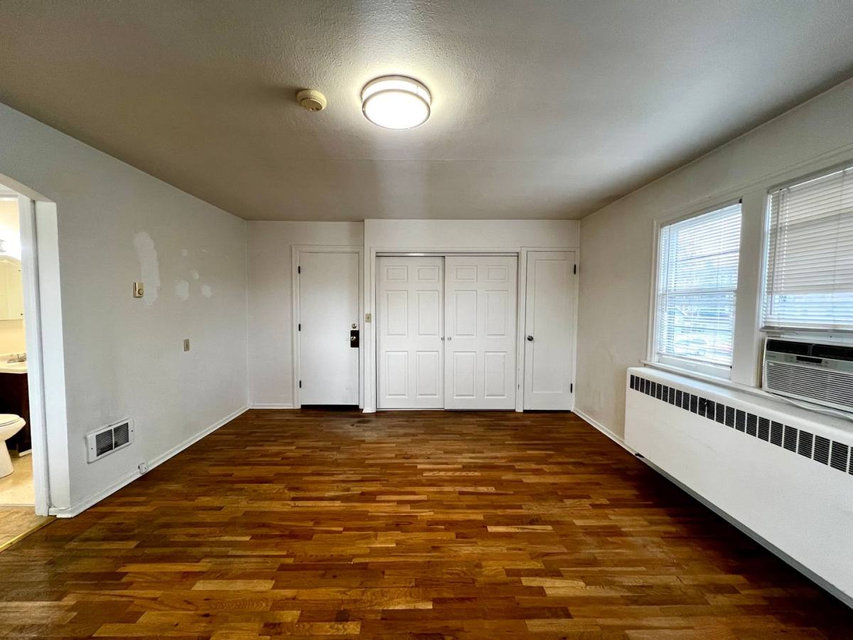 Apartment for rent at 207 S 9th Ave, Yakima, WA 98902
