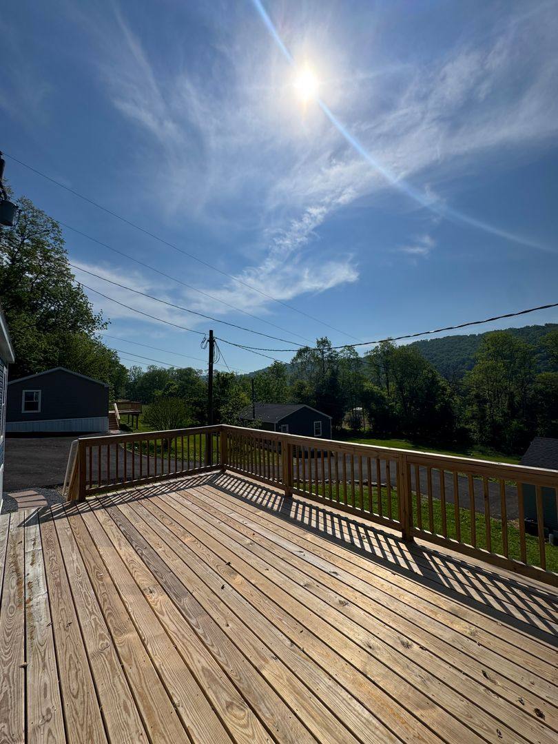 Apartment for rent at 465 Royal Manor Rd #6, Easton, PA 18042